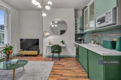 1 bedroom flat to rent, Eardley Crescent, London, SW5