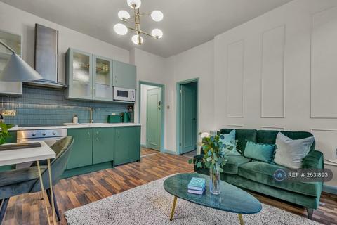 1 bedroom flat to rent, Eardley Crescent, London, SW5
