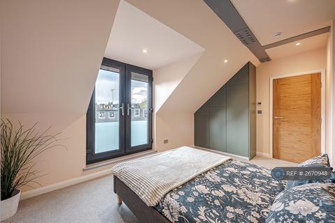 undefined, Roehampton Lane, London, SW15