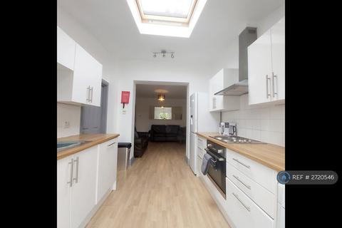 5 bedroom terraced house to rent, Seventh Avenue, Bristol, BS7