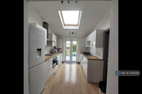5 bedroom terraced house to rent, Seventh Avenue, Bristol, BS7