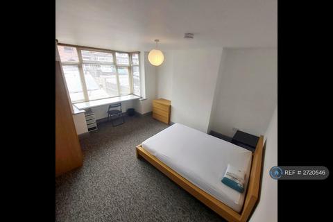 5 bedroom terraced house to rent, Seventh Avenue, Bristol, BS7