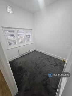 undefined, Thornton Heath, London, CR7