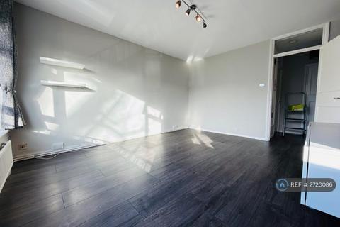 undefined, Kingston Road, Epsom, KT19
