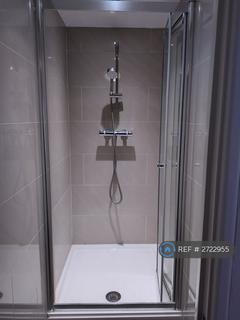 2 bedroom flat to rent, Greenacres, Finchley, N3