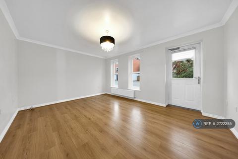 undefined, Sudbury Court, Chadwell Heath, Romford, RM6