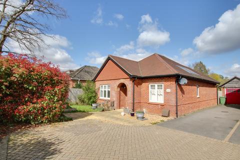 2 bedroom detached bungalow for sale, WALTHAM CHASE