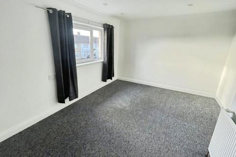 3 bedroom house to rent, Fairway, Port Talbot, SA12 7HN