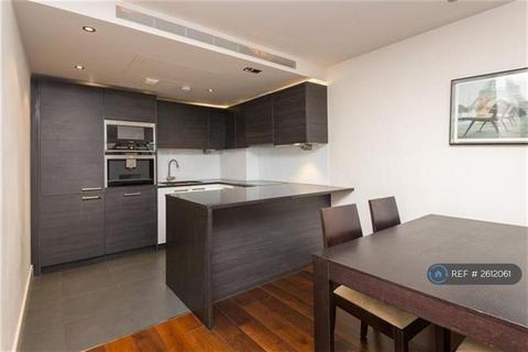 2 bedroom flat to rent, Compass House, London, SW6