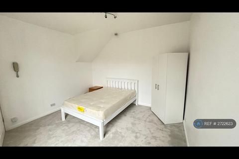 undefined, The Grove, London, N3