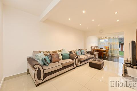 undefined, Daryngton Drive, Greenford UB6