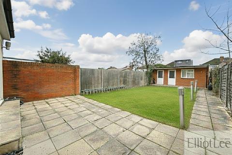 undefined, Daryngton Drive, Greenford UB6