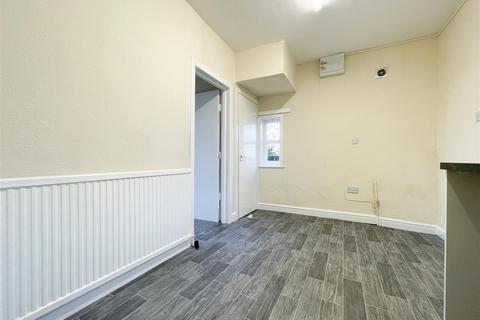 undefined, Roe Lane, Sheffield