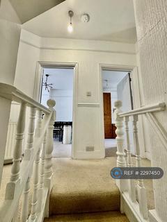 undefined, Warwick Road, Sutton, SM1