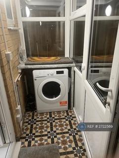 undefined, St Lawrence Street, London, E14