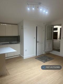 undefined, St Lawrence Street, London, E14