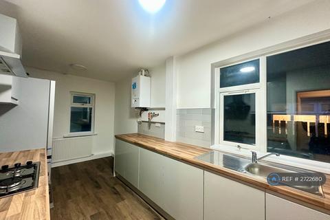 undefined, Roundwood Glen, Bradford, BD10