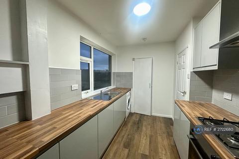 undefined, Roundwood Glen, Bradford, BD10