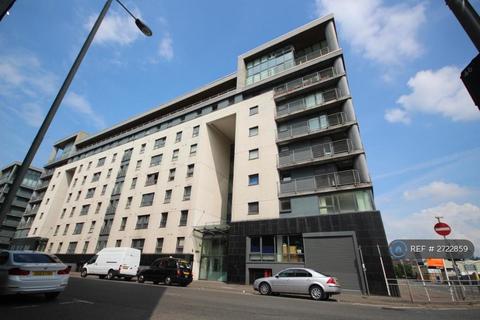undefined, Wallace St, Glasgow, G5