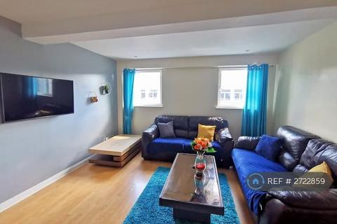 undefined, Wallace St, Glasgow, G5