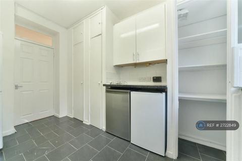 undefined, Ravenet Court, London, SW11