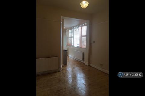 2 bedroom flat to rent, Buckleigh Road, Streatham, SW16