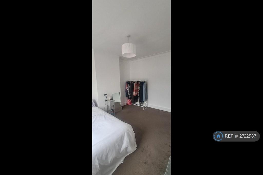 Front Bedroom