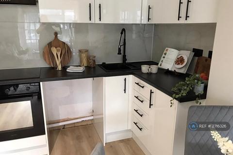 undefined, Miller Road, Croydon, CR0