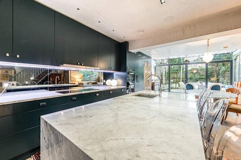 undefined, Moore Park Road, Moore Park Estate, London, SW6
