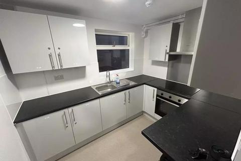 1 bedroom in a house share to rent, Oakington Avenue, Wembley, HA9