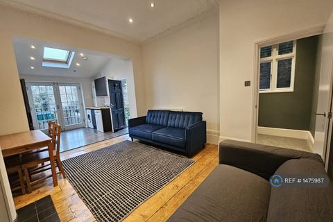 1 bedroom flat to rent, Parkhurst Road, London, N7