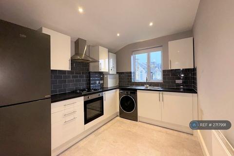 1 bedroom flat to rent, Selby Road, London, E11