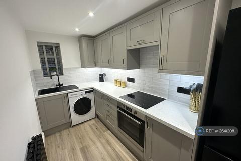 undefined, High Street, Rushden, NN10