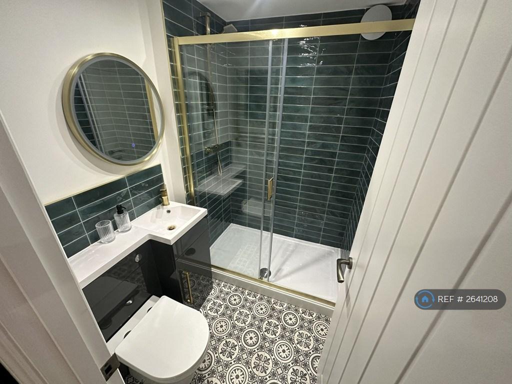 Room 6 En-Suite