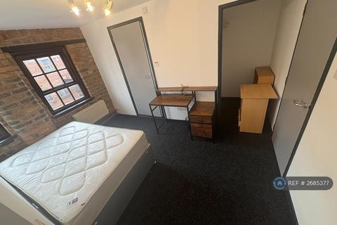 1 bedroom flat to rent, Carlton House, Stoke-On-Trent, ST4