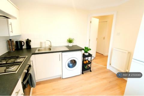 undefined, Gleneagle Road, London, SW16