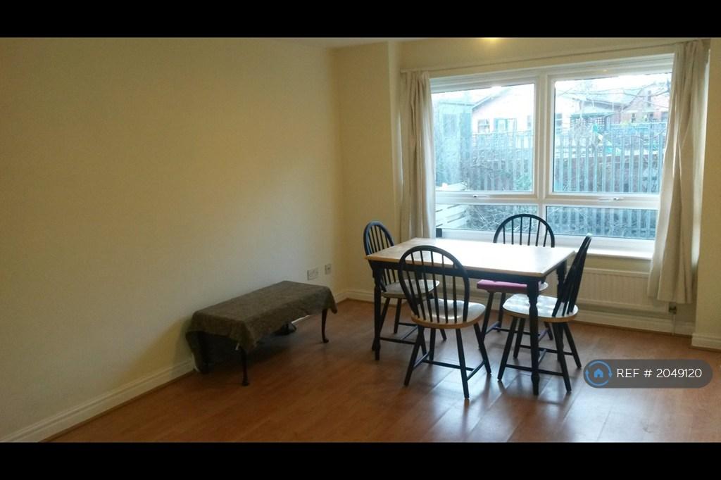 Spacious Living Room
