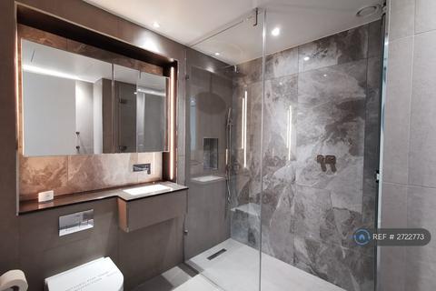 2 bedroom flat to rent, Carrara Tower, London, EC1V