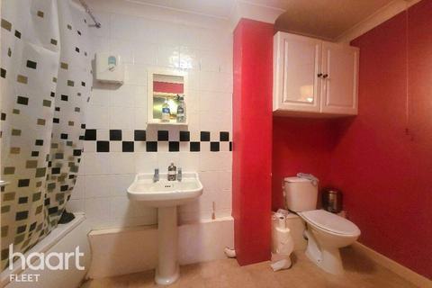 undefined, Clockhouse Road, FARNBOROUGH