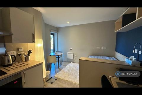 undefined, London Road, Edinburgh, EH7