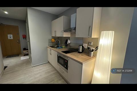 undefined, London Road, Edinburgh, EH7