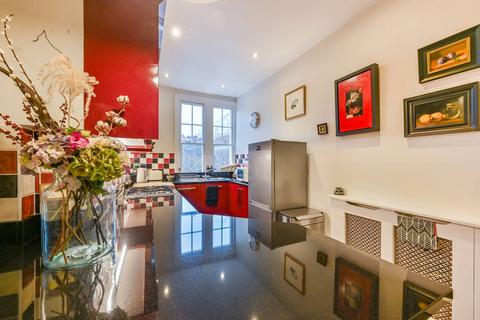 2 bedroom flat to rent, Castellain Road, W9, Little Venice, London, W9