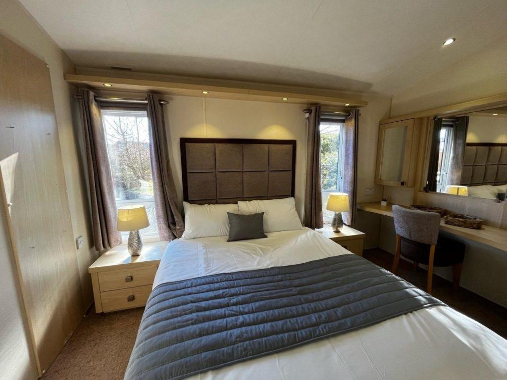 Qgz8uqwdrcl4cge5sjaxvs Bed.jpg