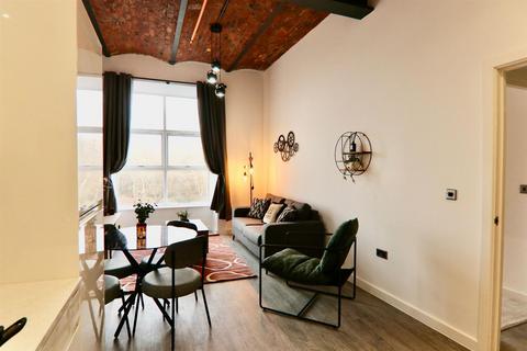 1 bedroom flat to rent, 8 Lower Vickers Street, Manchester M40