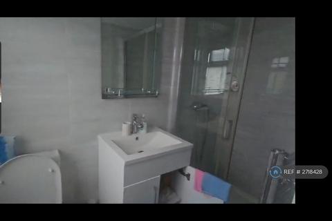 1 bedroom in a house share to rent, Kingsley Road, Harrow, HA2