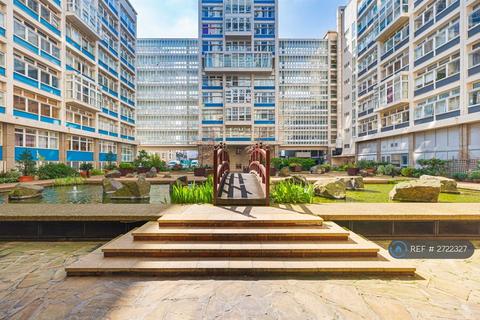 1 bedroom flat to rent, Metro Central Heights, London, SE1