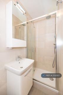 1 bedroom flat to rent, Metro Central Heights, London, SE1