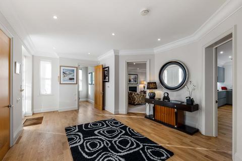 undefined, Dry Arch Road, Ascot SL5