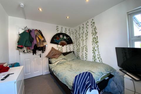 undefined, Rosebery Avenue, High Wycombe, HP13