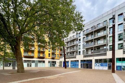 2 bedroom flat to rent, Canningtown,Barking Road E16
